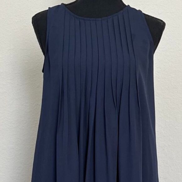 Nanette by Nanette Lepore Sleeveless Chiffon Pintuck Dress size 2 - Picture 14 of 14